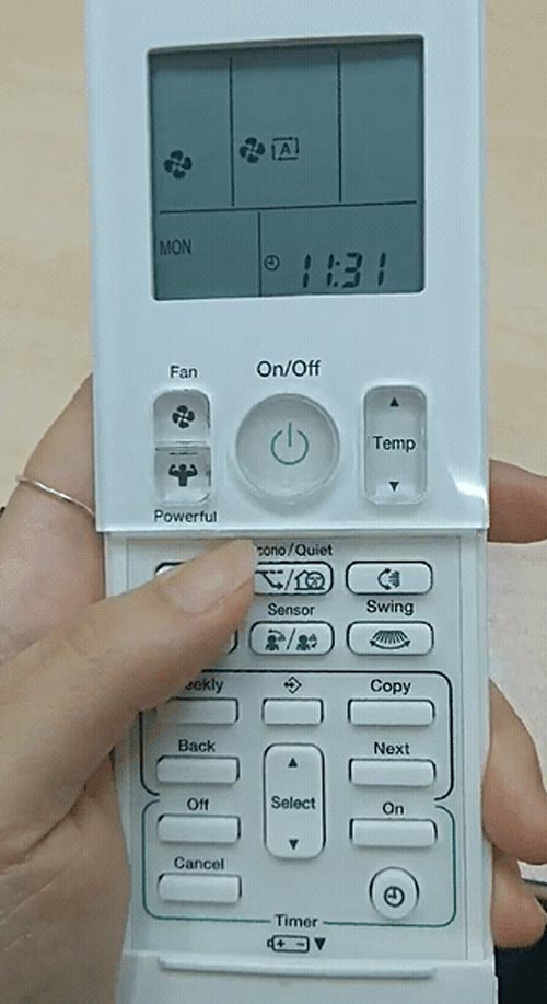 Hướng dẫn sử dụng điều khiển máy lạnh Daikin dòng FTKM